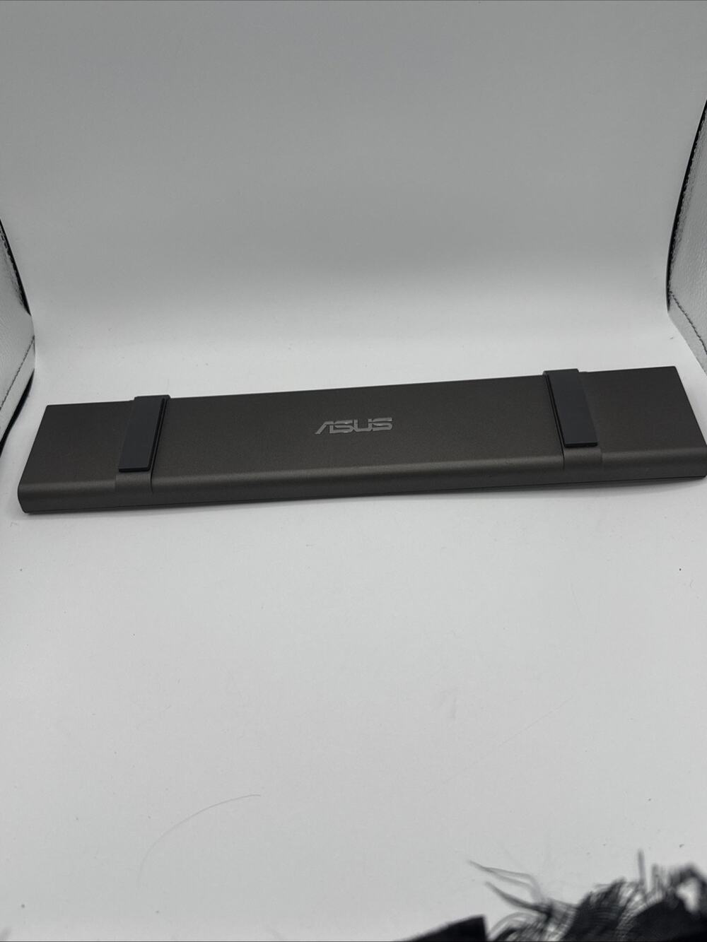 ASUS Docking Station HZ-3B, Ports: 4x USB 3.0/ 1x HDMI/ 1xDVI/ 1x Gigabit LAN/ 1